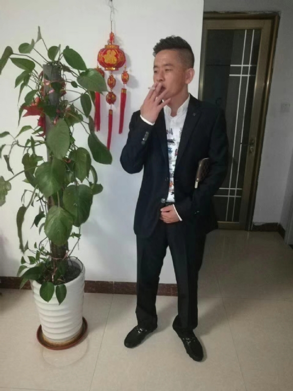 男人三十而立的第二张照片--平和交友网