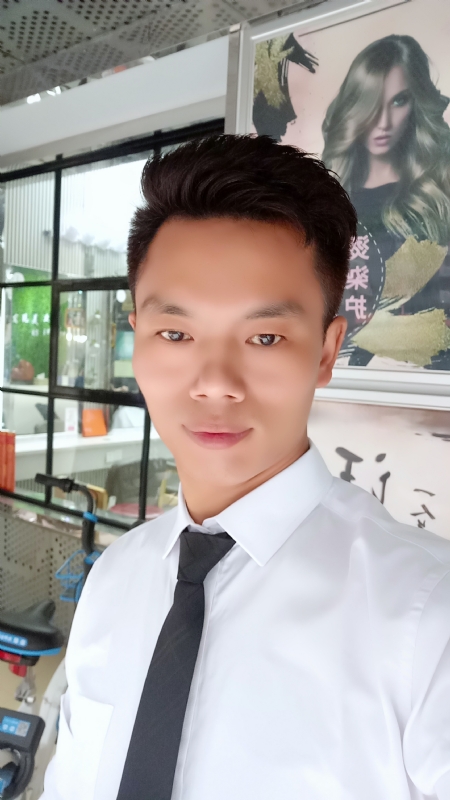 阳光男士的第一张照片--平和交友网