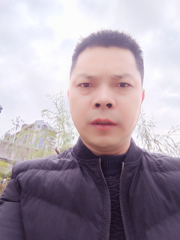 随缘的第一张照片--平和交友网