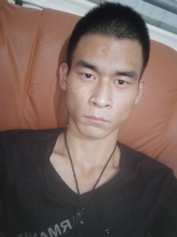 单身狗一枚的第三张照片--平和交友网