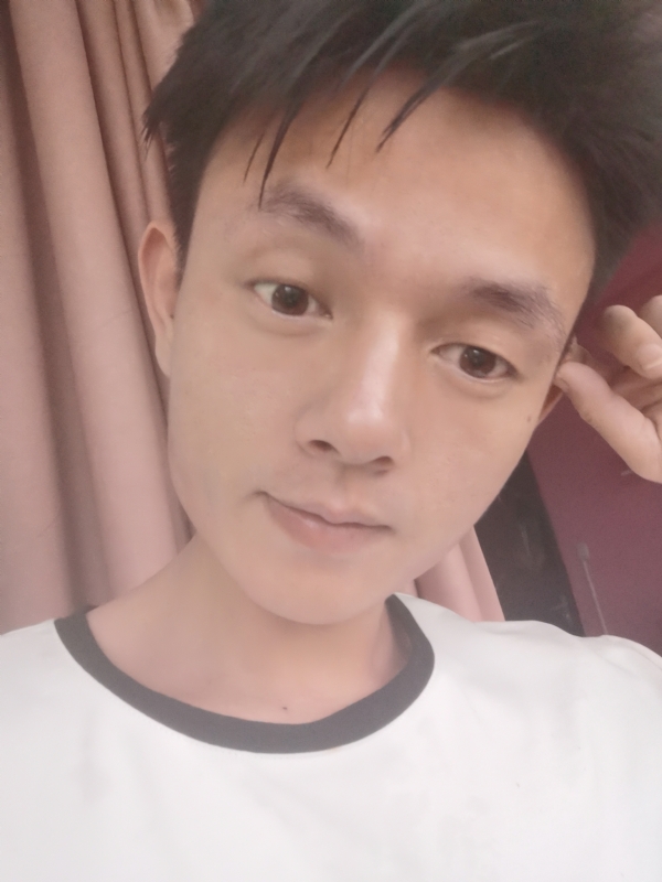一一得一的第一张照片--平和交友网
