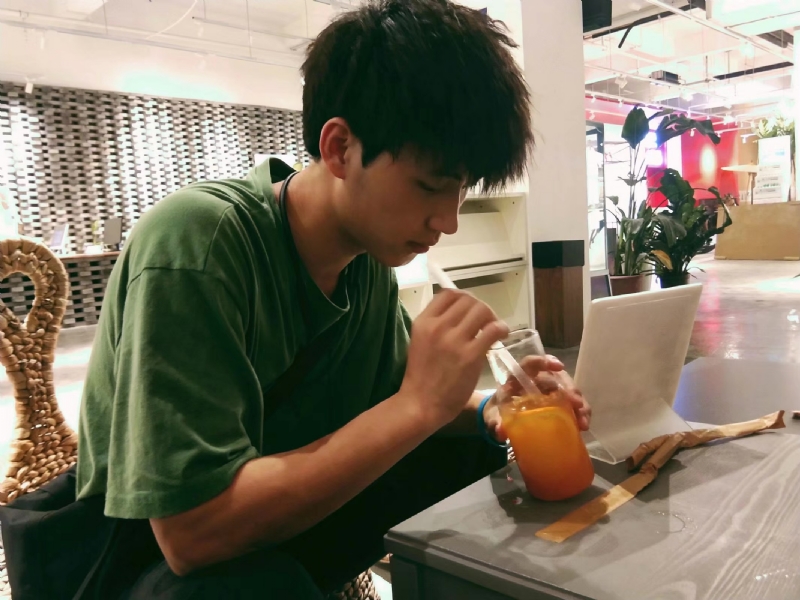 一花一世界的第一张照片--平和交友网