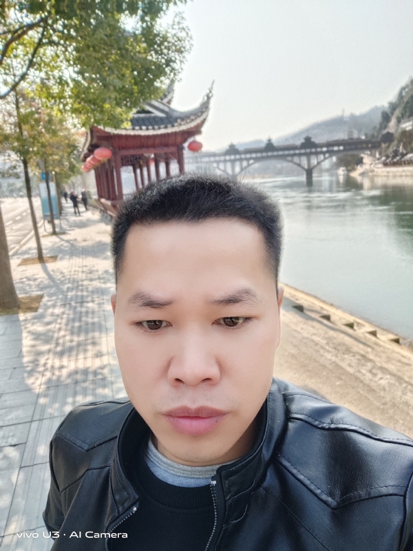 啊锦的第一张照片--平和交友网
