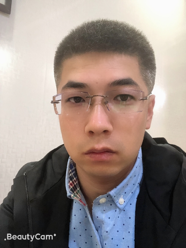 情伤的第一张照片--平和交友网