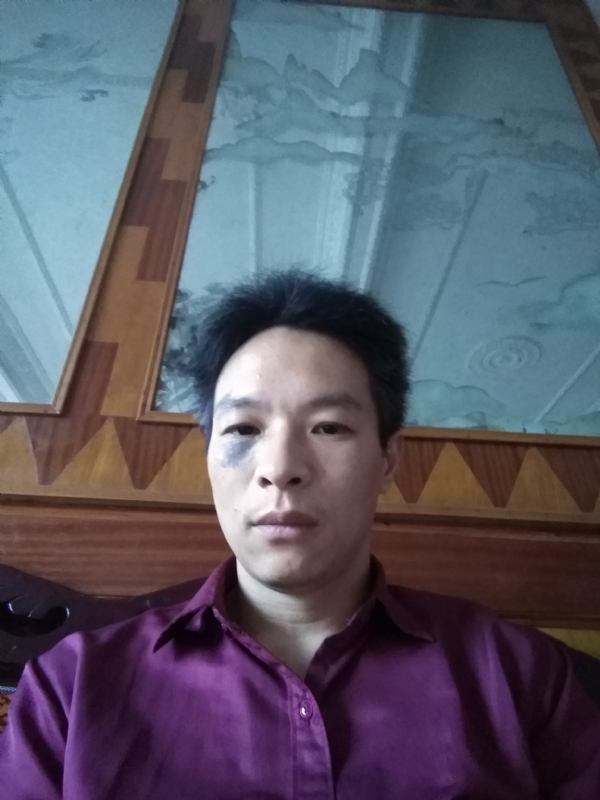 风中落叶的第一张照片--平和交友网