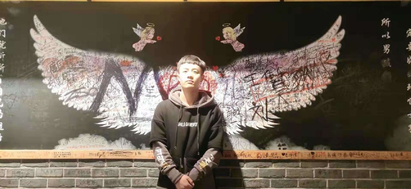 水彩画师的第一张照片--平和交友网