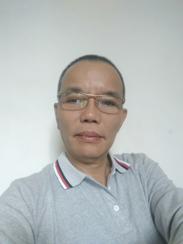 稳重大方的第一张照片--平和交友网
