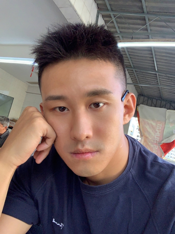 相见恨晚的第二张照片--平和交友网