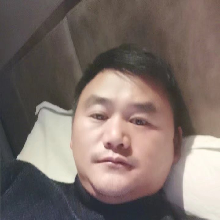 奔跑的第二张照片--平和交友网