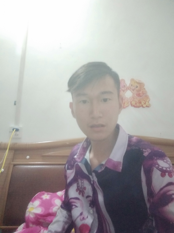唯美的爱情故事的第四张照片--平和交友网