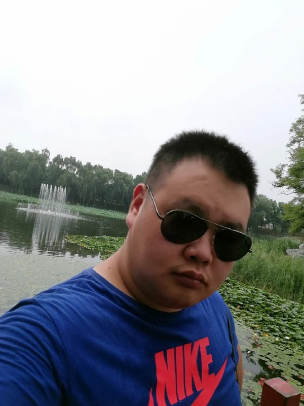 石头的第一张照片--平和交友网