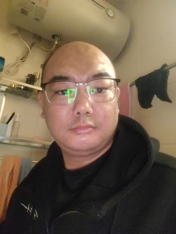 小胖子的第一张照片--平和交友网