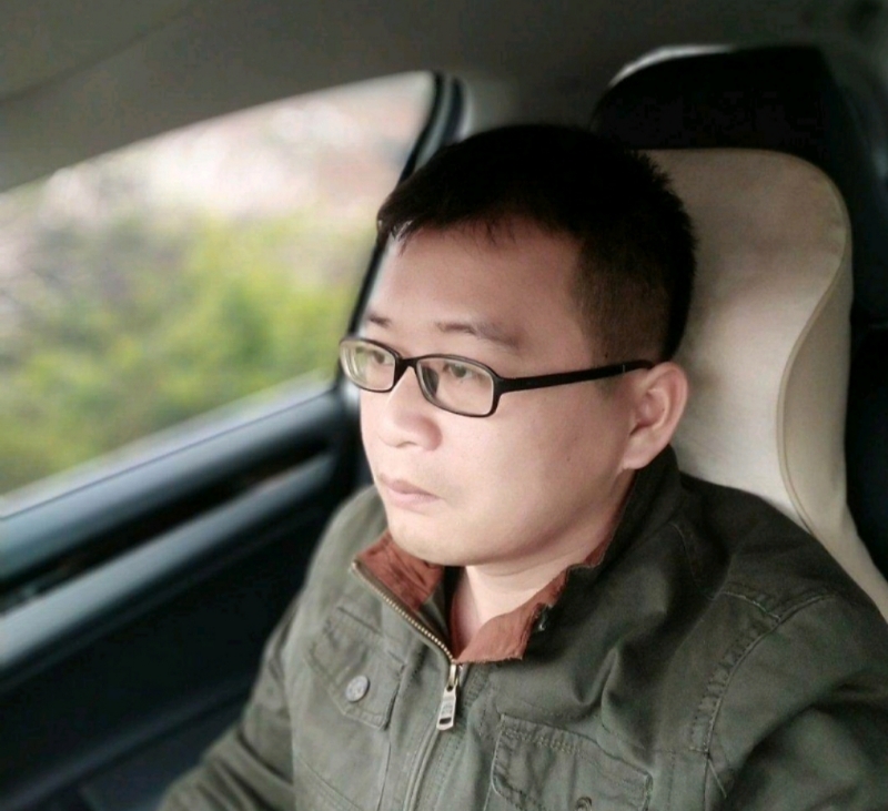 海风吹动你的心的第一张照片--平和交友网