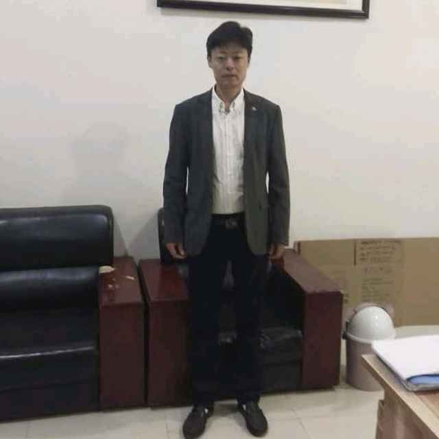 蓝天白云的第一张照片--平和交友网