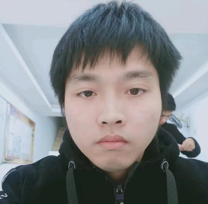 无奋斗不清春的第一张照片--平和交友网