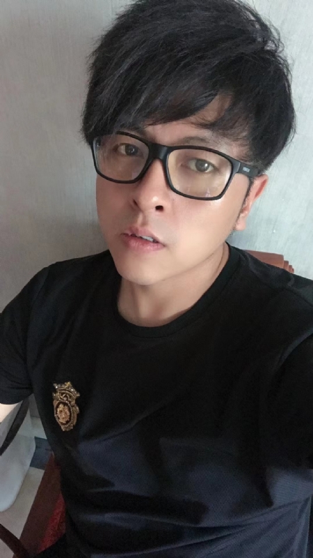 爱你永远不容易的第一张照片--平和交友网
