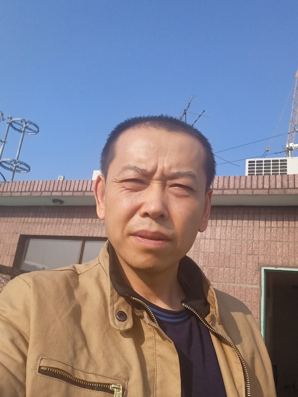 红尘逐浪的第一张照片--平和交友网