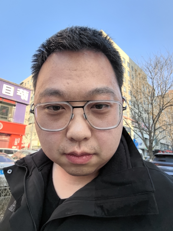 宋哲的第一张照片--平和交友网