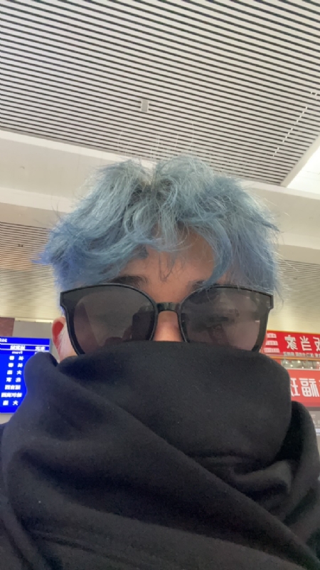 平行线的第一张照片--平和交友网