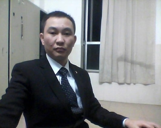 诚恳的大叔的第一张照片--平和交友网