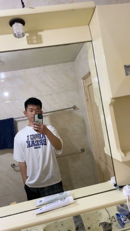 哈哈的第一张照片--平和交友网